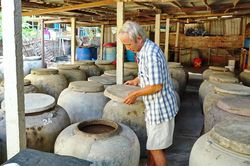 Làng nghề nước mắm Tam Thanh - hướng đi mới