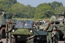 Venezuela tiến hành tập trận 'Lá chắn Bolivar 2020'