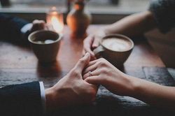 13 điều giúp mối quan hệ yêu xa 'sống sót' qua thời gian