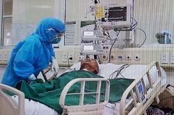 Bệnh nhân 161, một trong ba ca mắc COVID-19 nặng nhất được chữa khỏi
