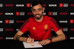 Vụ chuyển nhượng Bruno Fernandes đến MU nguy cơ bị FIFA điều tra