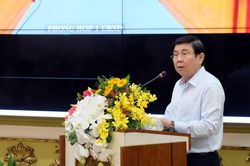 Chủ tịch UBND TPHCM: Mỗi doanh nghiệp, doanh nhân là một chiến sĩ