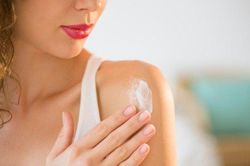 Những sai lầm cơ bản khi sử dụng kem chống nắng