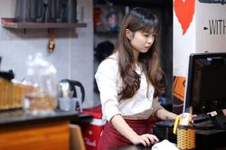 Chán nản với công việc đang làm, 2 nữ sinh quyết định rẽ hướng làm trái ngành, kết quả thu lại khiến ai cũng ngỡ ngàng