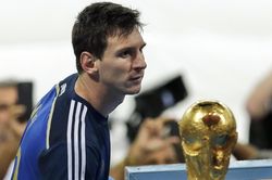 Boateng dùng trận chung kết World Cup 2014 để chọc ngoáy Messi