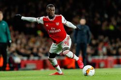 Arsenal bán 6 cầu thủ để lấy tiền trả nợ thương vụ Pepe