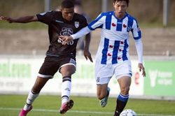 Heerenveen đang đàm phán để giữ chân Văn Hậu