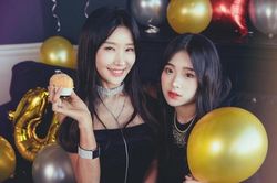 Nữ nha sĩ U50 bị nhầm là chị em với con gái vì điều này