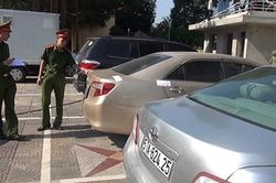 Phát hiện, thu giữ xe ô tô nhập lậu từ Lào