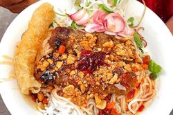 Bún nem nướng và loạt bún nguội trứ danh ở Việt Nam