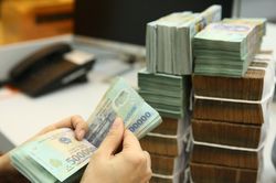 Doanh nghiệp khó tiếp cận gói 300.000 tỷ: Cần sự tương tác từ 2 phía