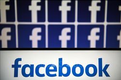 Facebook, YouTube gỡ bỏ video 'Plandemic' thiếu căn cứ về dịch COVID-19
