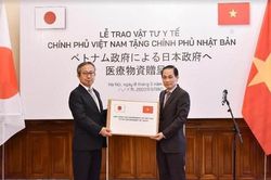 Việt Nam hỗ trợ Nhật Bản vật tư y tế trong công tác phòng chống dịch COVID-19