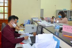 Sơn Dương chú trọng giải quyết thủ tục hành chính trực tuyến