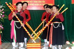 Chăm sóc và phát huy vai trò của người cao tuổi