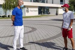 Real Madrid: HLV Zidane choáng váng với vóc dáng mới của Hazard