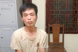 Bắt 'nóng' đối tượng dùng dao bầu cướp tài sản của lái xe taxi sau 7 giờ gây án