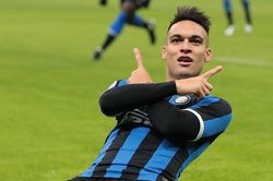 Barca đưa 6 cầu thủ để đổi Lautaro Martinez