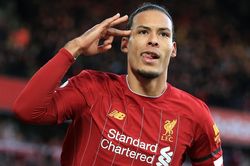 'Van Dijk là trung vệ hay nhất thế giới hiện nay'