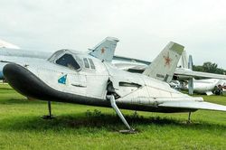 MiG-105 Liên Xô có 'bản nhái' là máy bay vũ trụ X-37B tuyệt mật của Mỹ?