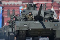 Đồn đoán sốc về xe tăng tối tân T-14 Armata của Nga