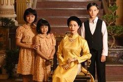 Teaser MV 'Không thể cùng nhau suốt kiếp': Trông như phim điện ảnh, hé lộ 2 câu song ca của Hòa Minzy và Mr. Siro