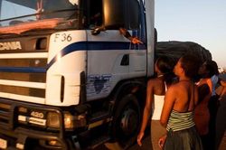 Zambia cảm ơn gái bán dâm giúp truy vết người nhiễm virus corona