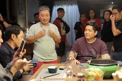 Đạo diễn Nguyễn Quang Dũng: 'Bản tính con người cũng giống như trăng máu...'