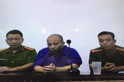 Hàng trăm người dân Thái Bình đến theo dõi tòa xử vợ chồng giám đốc bị Đường 'Nhuệ' dọa giết