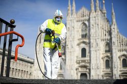 Sản lượng công nghiệp Italy giảm gần 30%, tỷ lệ thất nghiệp tăng ở Đức