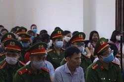 Hé lộ phương thức nâng điểm thi của 'liên minh ma quỷ' rúng động Hòa Bình
