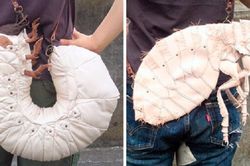 Túi hình côn trùng thành 'hot trend' trong giới trẻ thích thời trang độc lạ