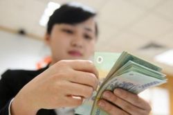 Nợ xấu gia tăng đe dọa an toàn vốn của các ngân hàng nội