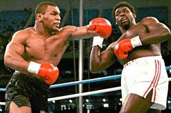 Video những cú đấm kinh hồn bạt vía của Mike Tyson