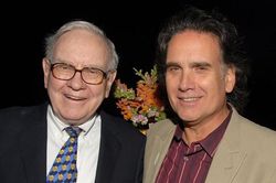 Con trai tỷ phú Warren Buffett dùng tiền thừa kế làm gì?