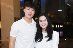 Vợ Văn Quyết bức xúc trước tin bịa đặt Duy Mạnh 'đi quyền' với Quỳnh Anh