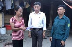 Thực hư dân nghèo 'bị ép không nhận tiền hỗ trợ': Chủ tịch xã, người dân nói gì?