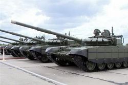 Ba Lan phản ứng quyết liệt khi 'Nga đưa xe tăng T-72B3 sang Belarus'