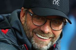 HLV Klopp lý giải việc thích Messi hơn Ronaldo