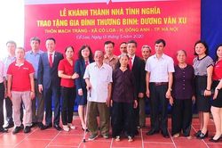 Huyện Đông Anh: Khánh thành và bàn giao nhà tình nghĩa cho thương binh