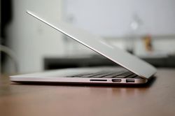 Macbook Pro/Air từ đời 2014 trở về trước có nguy cơ 'hỏng không sửa được'