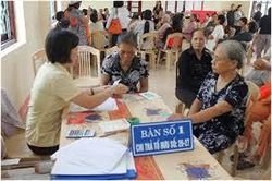 Điều chỉnh chức danh nghề, công việc trên sổ BHXH thế nào?