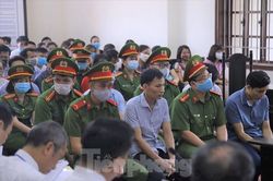 Nguyên Trưởng phòng An ninh Công an Hòa Bình bị đề nghị 6 năm tù