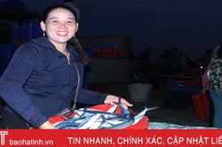 Về Hà Tĩnh 'soi đèn' đi chợ cá, ngắm bình minh