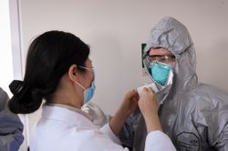 Bệnh nhân 91 được rút ống dẫn lưu màng phổi