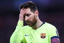 Messi: 'Barca không thể vô địch châu Âu nếu cứ chơi bóng như cũ'