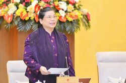 UBTVQH thảo luận chương trình phát triển KT-XH dân tộc thiểu số, miền núi