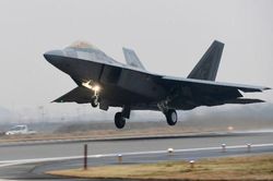 Máy bay tàng hình F-22 của Mỹ rơi tại Florida