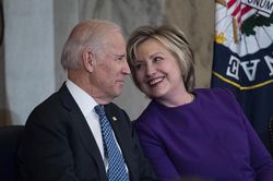 Ứng viên Biden tăng cường tranh cử online, vốn đang thua xa TT Trump