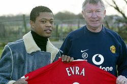 Top 10 ngoại binh chất lượng nhất của MU: Ronaldo, Van Nistelrooy, và những ai nữa?